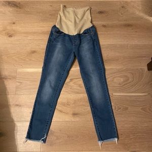 Maternity jeans! Articles of society size 27 secret fit belly